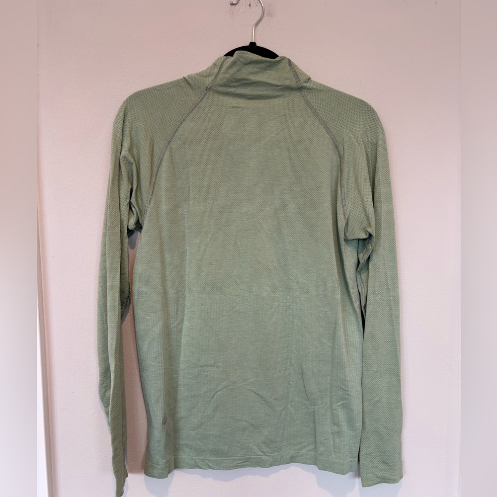 lululemon athletica Swiftly Green Quarter-Zip Sweatshirt Small - Picture 2 of 5